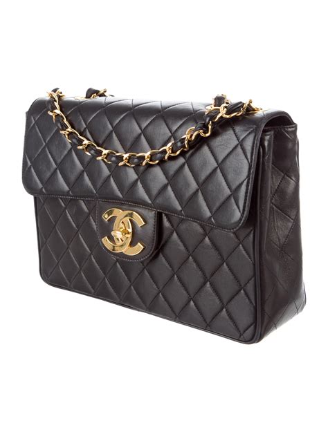 chanel flap bag classic